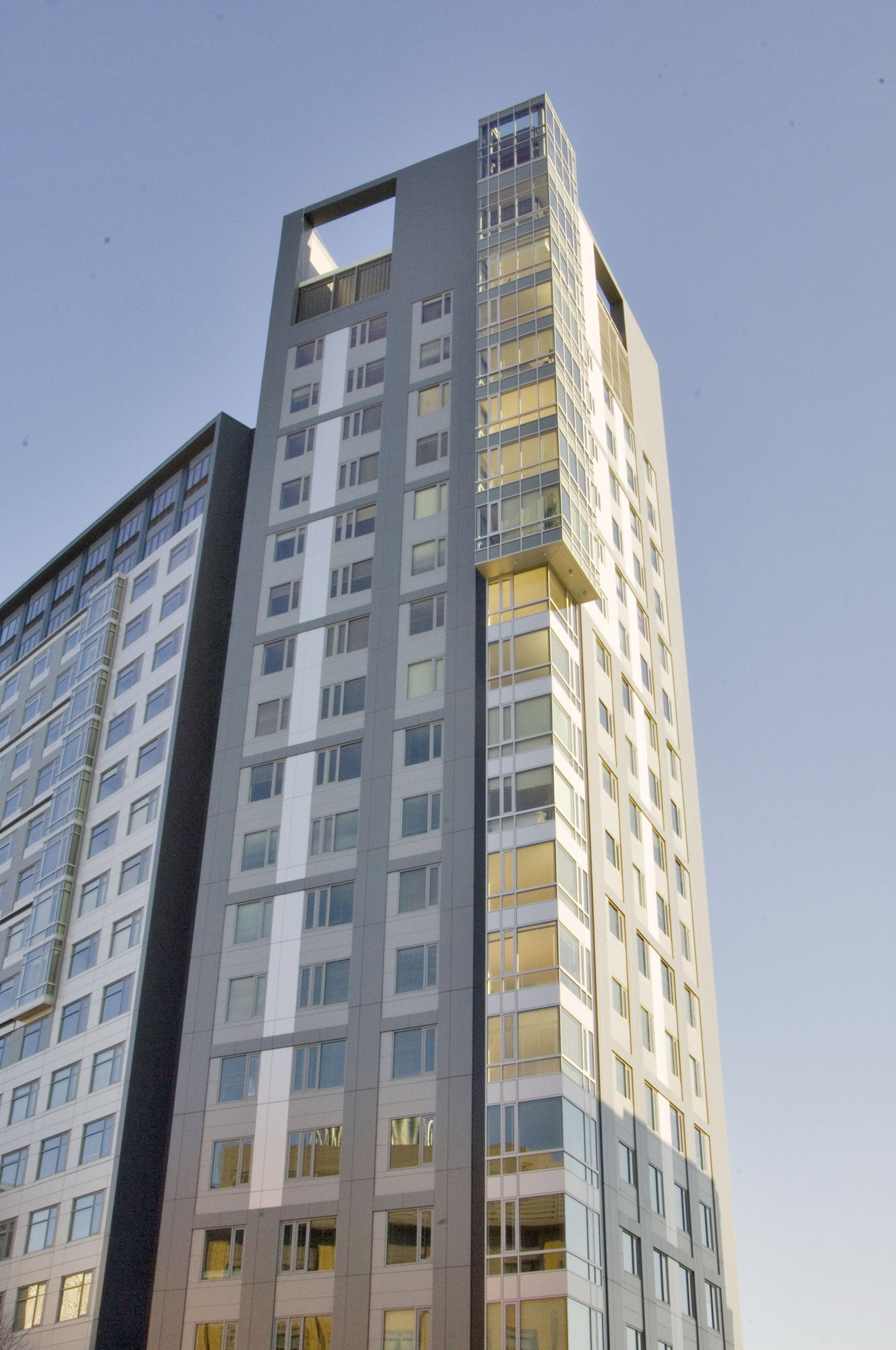 Exterior view of 100 Landsdowne